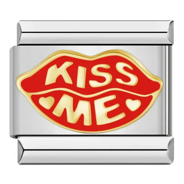 Charm Plateado Kiss Me Rojo